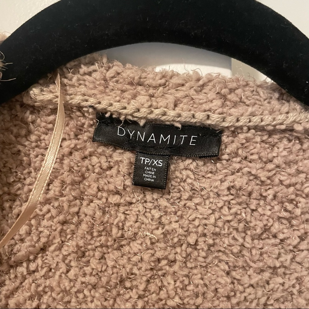 DYNAMITE Plush Robe - Picture 3 of 3